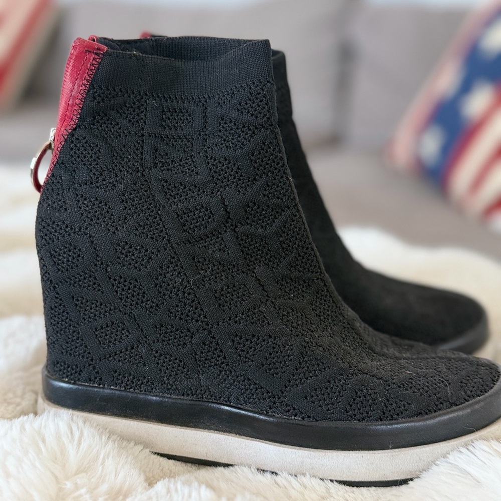 DKNY Black Knit Wedge Boot with Red Heel Tab